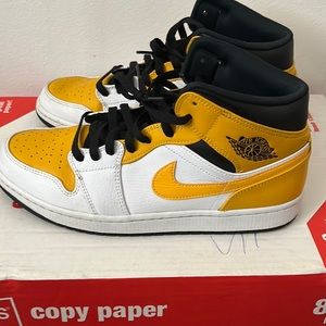 (Used) Size 11 Nike Air Jordan 1 Mid White/University Gold
